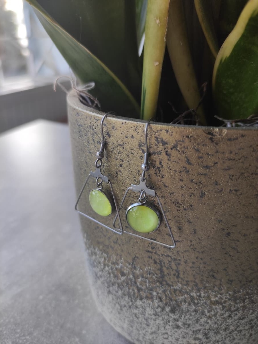 Ohrring Edelstahl hängend mit elegantem Rahmen